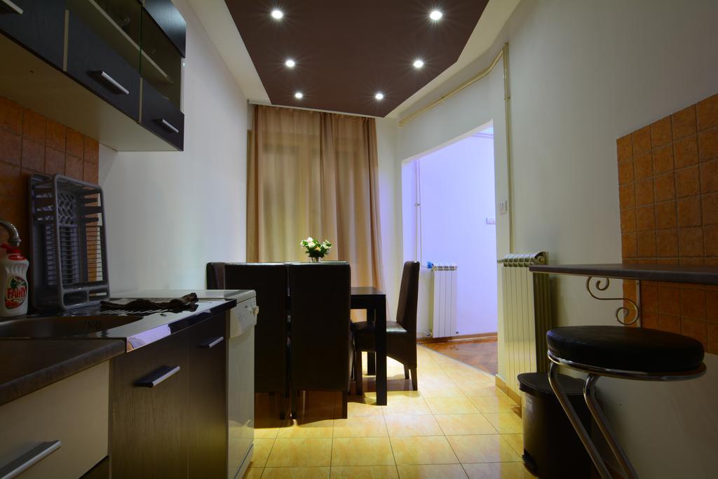 Lux Apartment In Belgrado Buitenkant foto